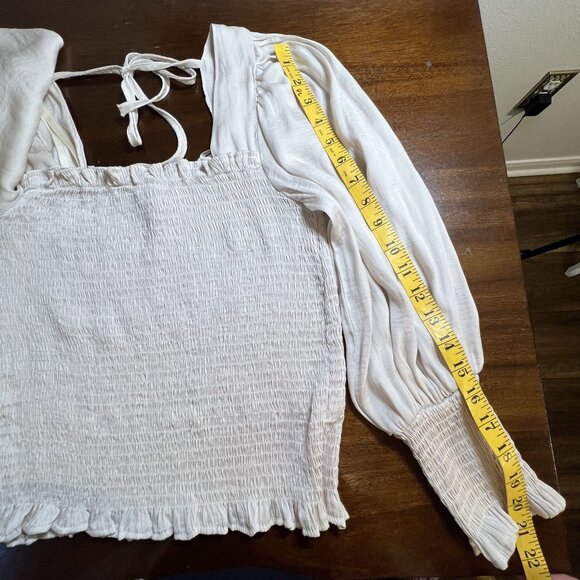 Whimsical Fairycore Milkmaid Flowy Puff Sleeve Feminine Dainty Ivory Top Large - Picture 7 of 10